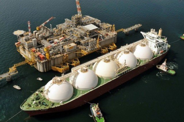 lngworldwide's tweet photo. LNG demand supply to remain tight through 2025 says IEEFA report
https://t.co/1naKGItCrh
#lng #lngworldwide #IEEFALNG #IEEFAreport #IEEFA #lngdemand #lngsupply #asialngdemand #southasialng #lngshipping #lngtanker #lngdemandsupplygap https://t.co/MjqwsFASXa