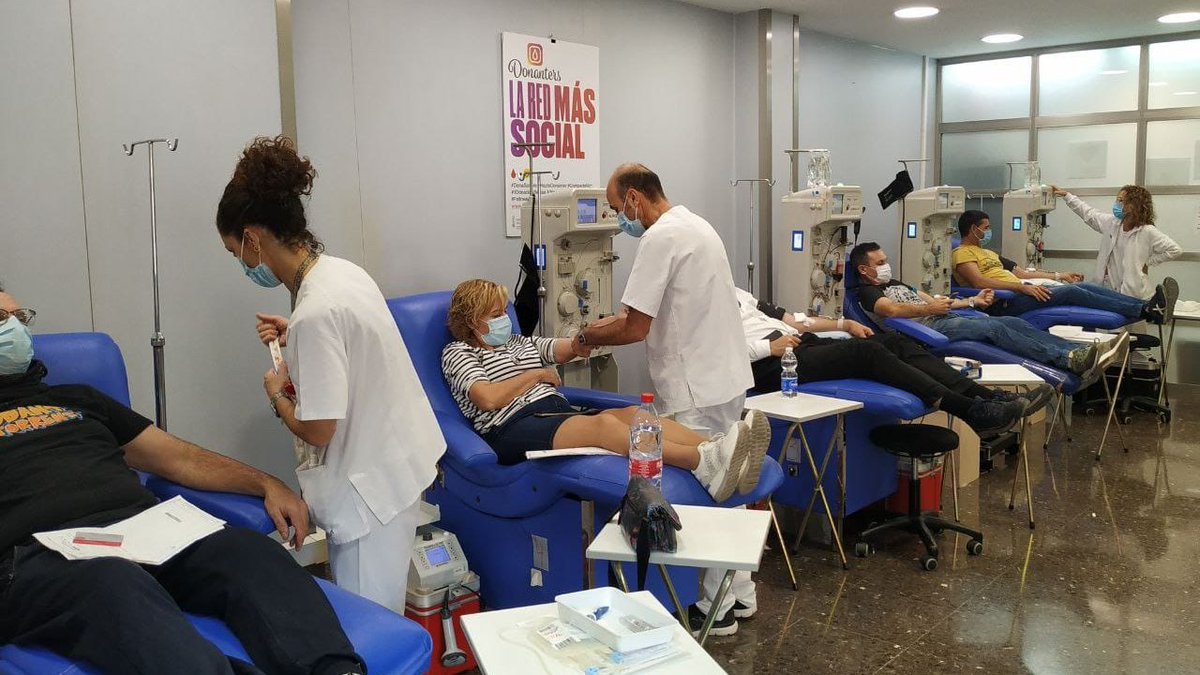Dona Sang a #València 
📌Centre de Transfusió -sala 
Pots fer donació de sang convencional o #afèresi [la donació de #plaquetes o #plasma necessita cita prèvia, crida ☎️ 961971600 i sol·licita-la] 
📍 [Av. del Cid, 65] 
De dilluns a divendres🕒8.30-21.00 
Dissabtes🕒8.30-14.00