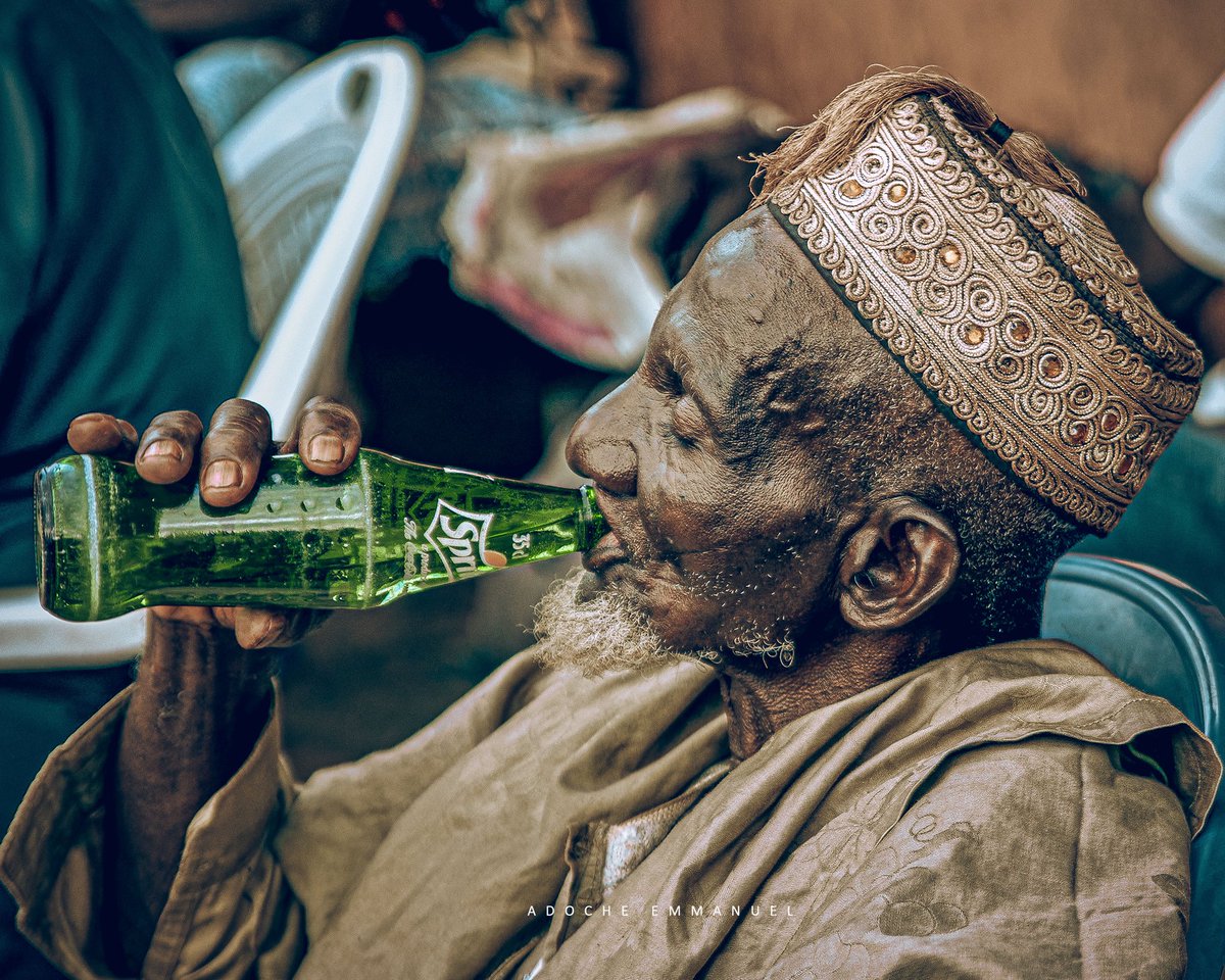 Adocheimages's tweet photo. Elders are also allowed to enjoy life even if it's for while.
@sprite_ng @sprite @sprite_cl @cocacola_ng @cocacola_africa
#africastories #africastory #iyaboojo #BreakingNews https://t.co/cmmS24ia5D