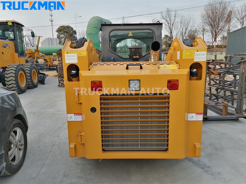 AutoTruckman's tweet photo. ★ XCMG Skid Steer Loader ★

XCMG XC760K mini skid steer loader for mining site work, with Yamaha engine.

https://t.co/PI02dZsIOg

☎ +86 156 6573 6726
📧 eric@truckmanauto.com
🌐 https://t.co/PZ9oHEKb6o
🌐 https://t.co/yO52xEmqkL

#XC760K #skidsteerloader #XCMG https://t.co/ZRvHeOXPot