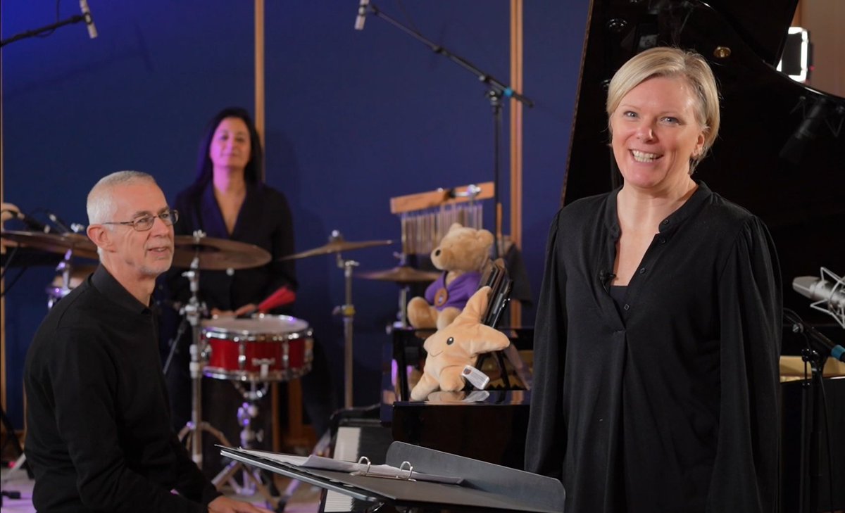 SHBcitycampus's tweet photo. Ms Rebecca Ledgard, Director of Education &amp; Participation from Ex Cathedra - the UK's leading choir and early music ensemble, and her team had visited us a few years ago. Today they have written an original song inspired by our "Starfish" story! 
https://t.co/YF2l8pEu6O https://t.co/qK9gWsirkX