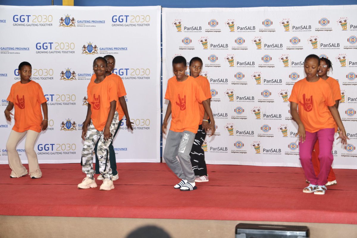 EducationGP1's tweet photo. [HAPPENING NOW]: We are at Ekurhuleni School for the Deaf in Katlehong today where @PanSALB in partnership with @GautengSACR will handover a certificate of excellence to the 2022 Gauteng matric top achievers. #LanguageActivismMonth #GrowingGautengTogether https://t.co/fTGNNhkkUz