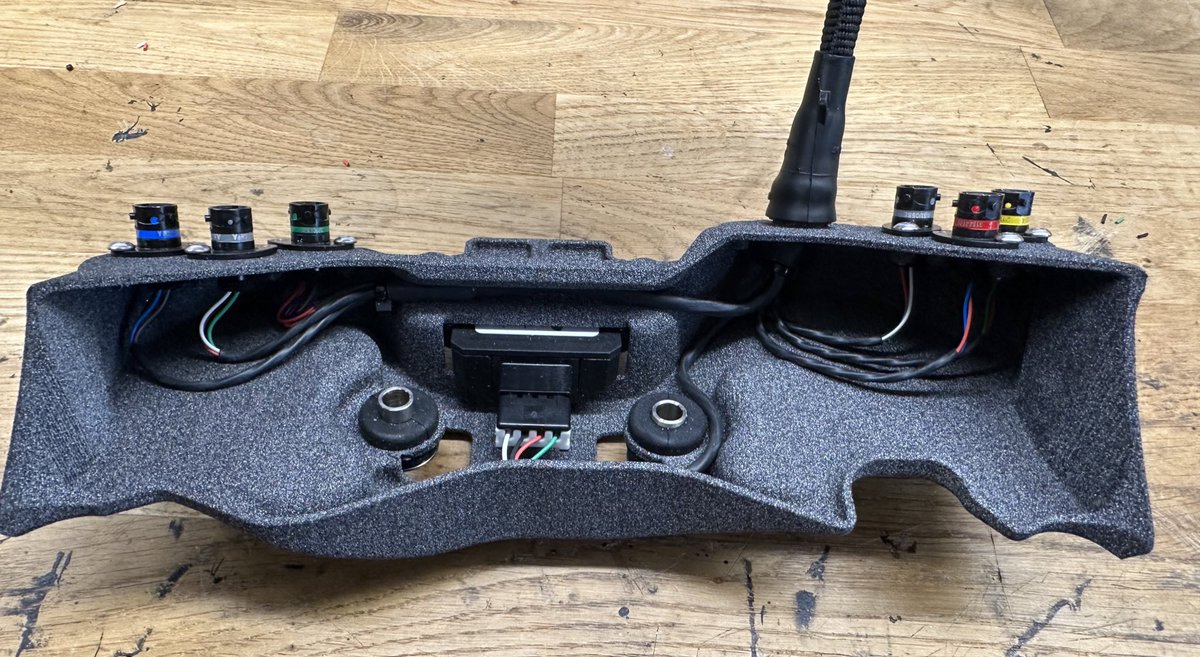 Do enjoy wiring up 3d printed sensor boxes. Makes install super tidy.