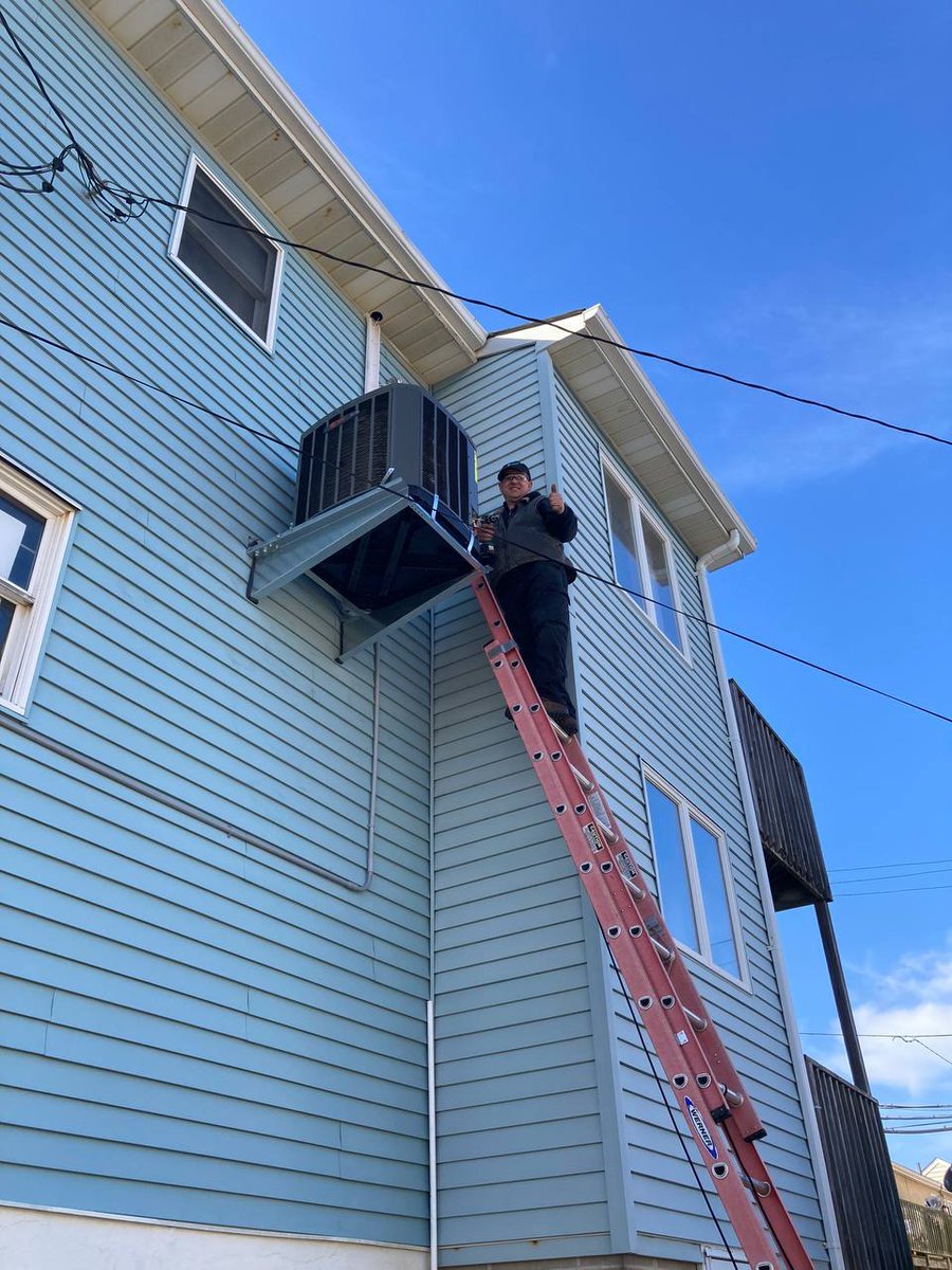FirstChoice_NJ's tweet photo. When you've got First Choice as your team, you've got friends in high places! https://t.co/G6YUxTLjcY