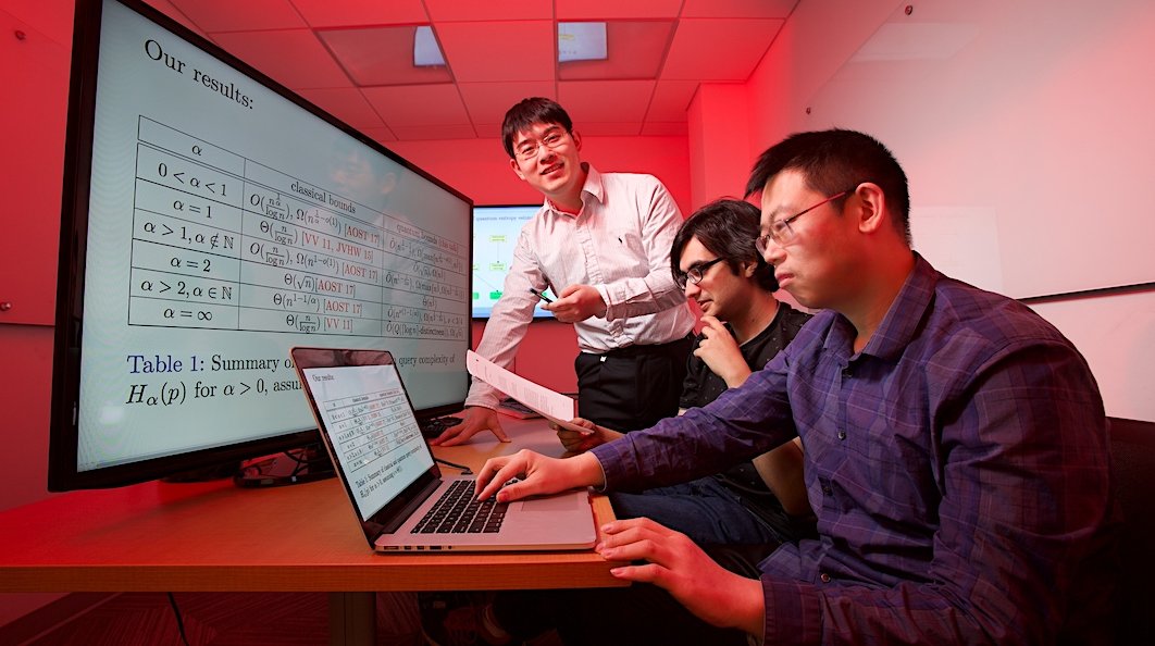JointQuICS's tweet photo. #QuICS Fellow Xiaodi Wu (standing, background) will use his @SloanFoundation Research Fellowship to further his work identifying ways to bridge the gap between theoretical foundations of quantum computing and the limitation of realistic quantum machines.
https://t.co/prQMXPGHQQ https://t.co/Pld77gorrY