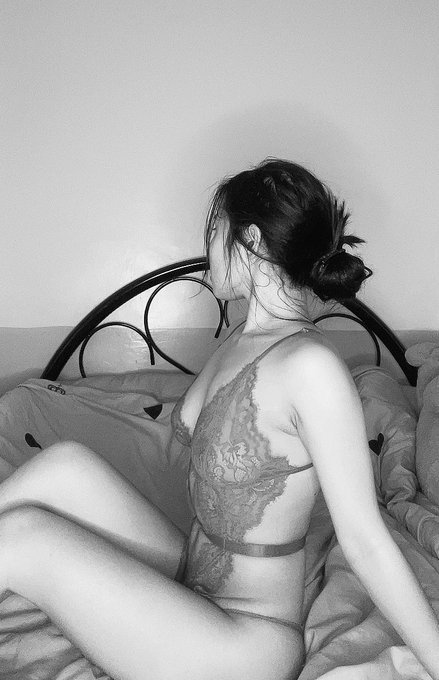 What you see 👀 https://t.co/dnIxVI4vWD