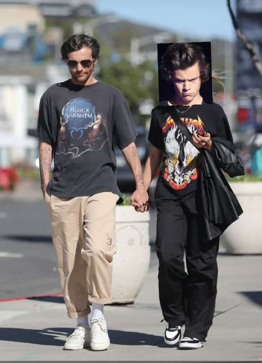 mirisluvsruel's tweet photo. Asi está mejor larry mis papis https://t.co/c7nDqt9vN6