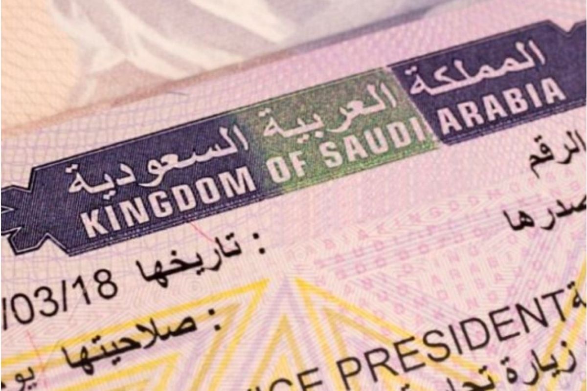 travelobiz's tweet photo. Fly to Saudi Arabia and Get a Free Transit Visa: Here's How!

#Airline #FlightBooking #FreeVisa #SaudiArabia #SaudiArabianAirlines #Saudia #StopoverVisa #TransitVisa #VISA #VisaUpdate

https://t.co/voiQ3jqcAb https://t.co/8OT8JDkWBs
