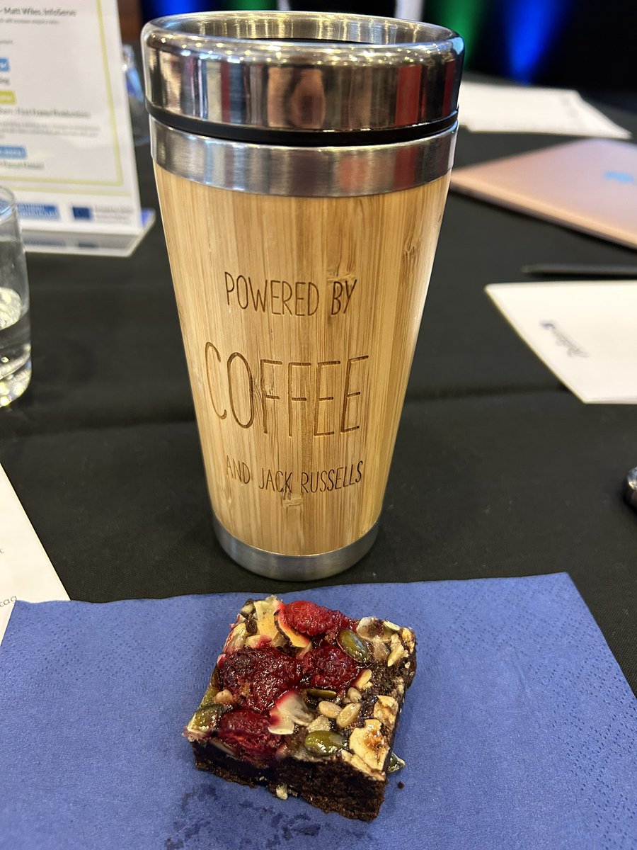 JEHH83's tweet photo. @DigiDriveDurham learning loads today at the #digitaldrivebootcamp and the foods pretty good too #digital #DigitalMarketing https://t.co/JriEpaRZnV