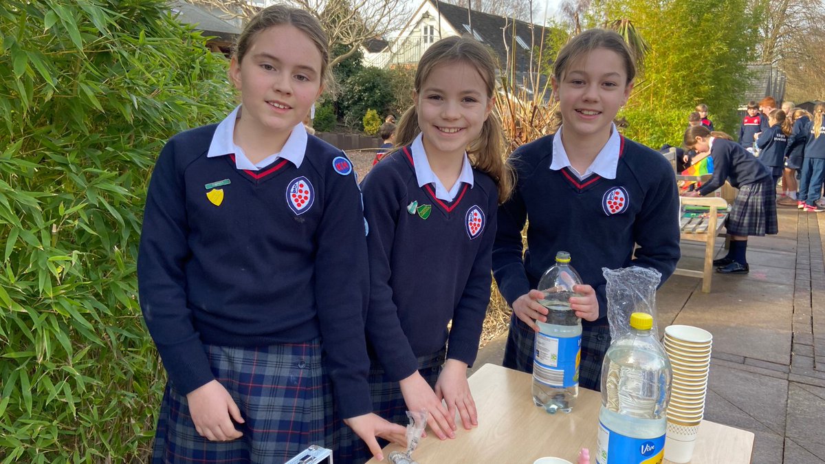 KingsHawford's tweet photo. The Tenner Challenge kicked off today! Our budding entrepreneurs from Y5&6 set out their stalls with the ambition of converting their £10 investment into lots of money for charity.
#ShapedByKings #TennerChallenge #KingsHawfordCommunity #Charity https://t.co/ezzaqyQUNr