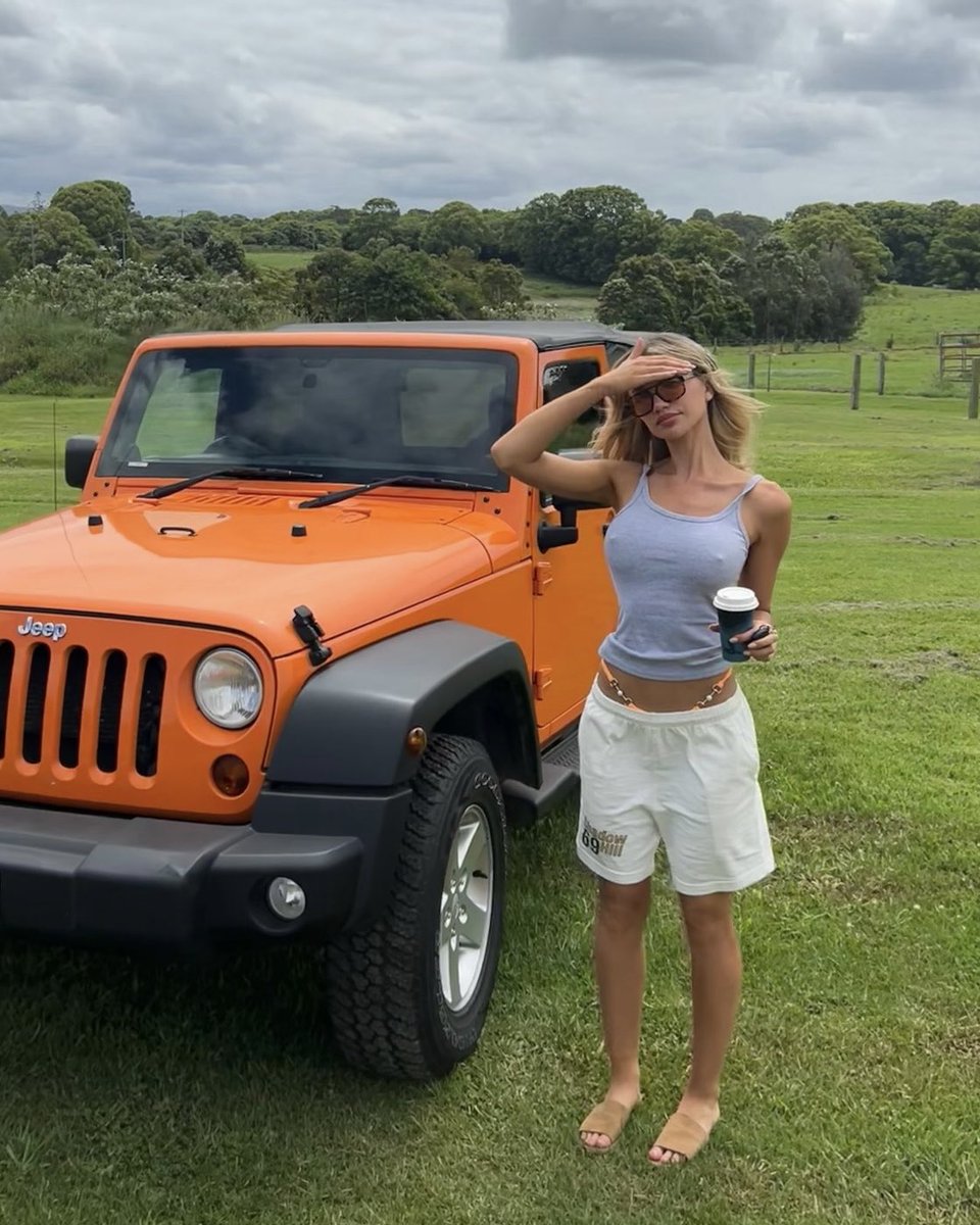 Byron Bay 🇦🇺 Gabrielle Epstein @gabbyepstein1