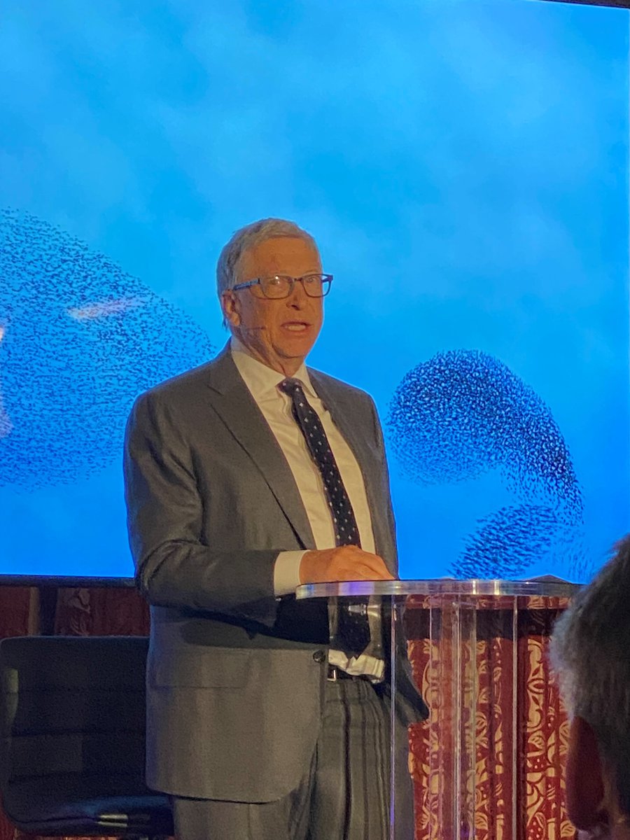 RemiEriksen's tweet photo. Great to be part of important discussions on the #EnergyTransition in the new risk reality at this week’s #OsloEnergyForum.

At the forum, DNV emphasized the importance of business and governments working together to accelerate emissions reduction and clean energy technologies. https://t.co/3iDXlkAuYA