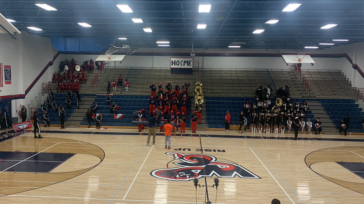 WhitesCreekHS's tweet photo. Yesterday WC hosted a Battle of the Bands Event. Thank you to the schools that participated! #CobrasRISEUp https://t.co/l6OOATo0kS