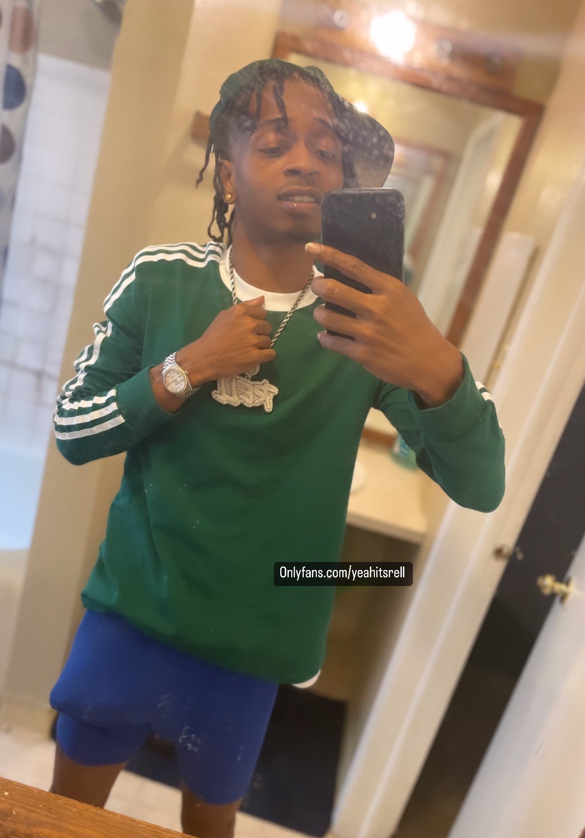 TW Pornstars - 2 pic. Top 1.9% ON ONLYFANS ‼️🚨. Twitter. Twitter Me Vs