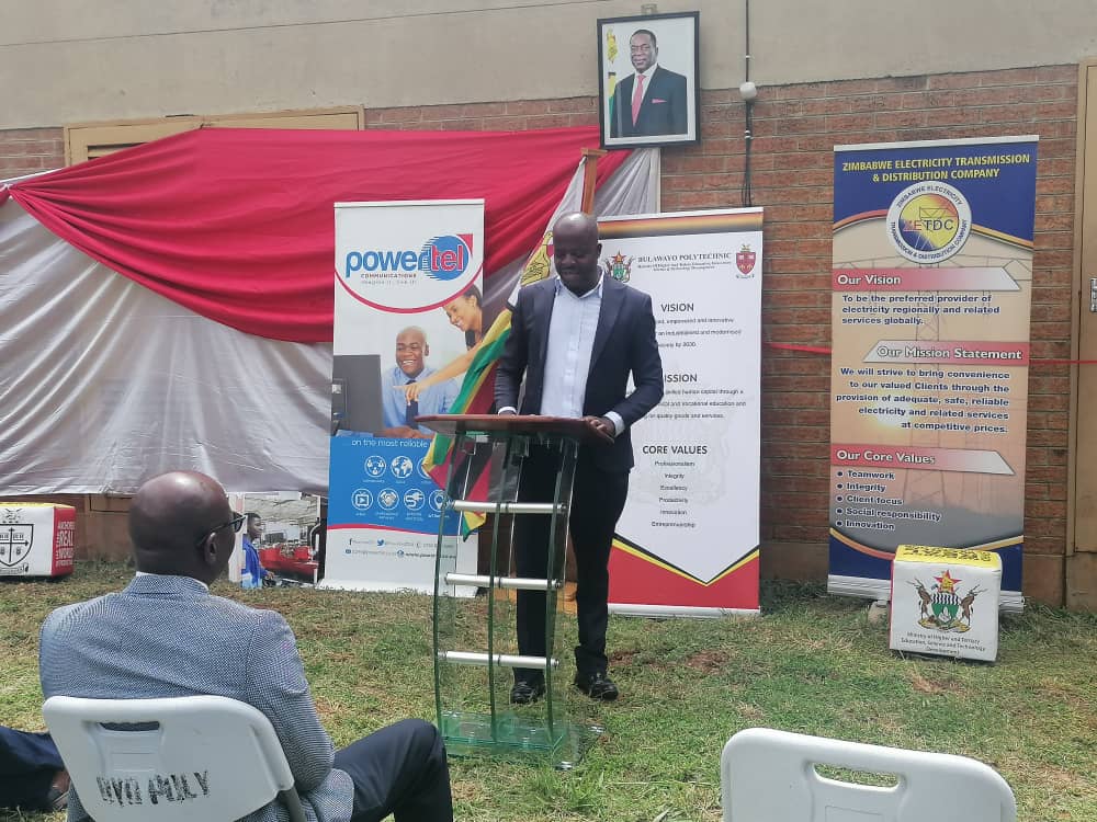 PowerTelZW's tweet photo. Mr. A Chipambwa Powertel Acting Commercial Director delivering the Platform Partner Powertel remarks at Bulawayo Polytechnic College. @ZetdcOfficial  @ZESAHOLDINGS_ @ZesaEnterprises https://t.co/ZNrvFpkrBi
