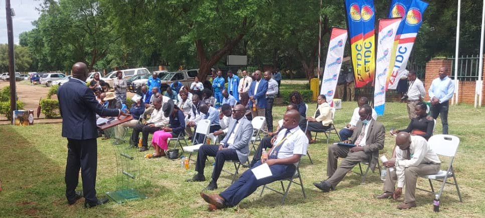PowerTelZW's tweet photo. Mr. A Chipambwa Powertel Acting Commercial Director delivering the Platform Partner Powertel remarks at Bulawayo Polytechnic College. @ZetdcOfficial  @ZESAHOLDINGS_ @ZesaEnterprises https://t.co/ZNrvFpkrBi