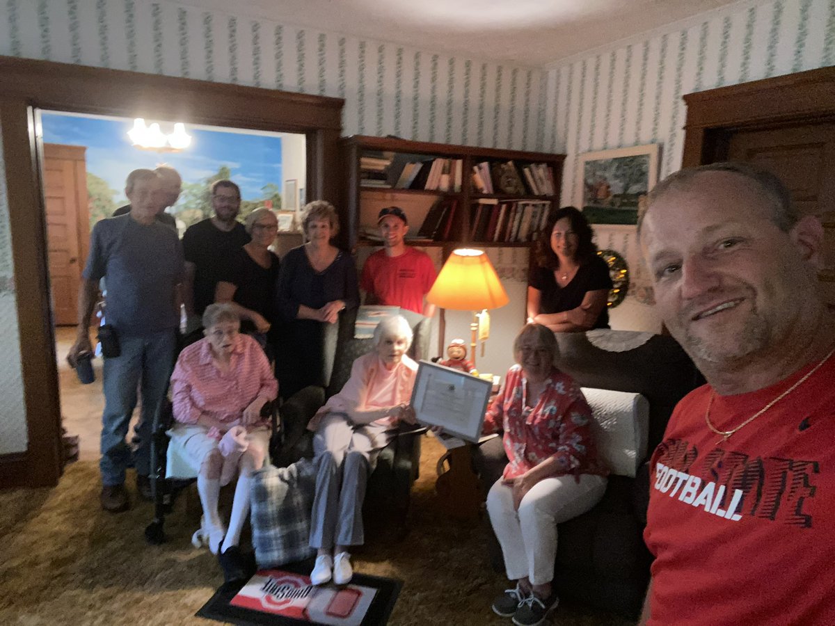 CLAlumniA's tweet photo. Her impact will last generations and her dedication of service to this organization, what we honored last Alumni Banquet, will be remembered for committee members to come. Please send love, thoughts, and prayers to her family at this time. (2/2) https://t.co/fwMAVo37S9