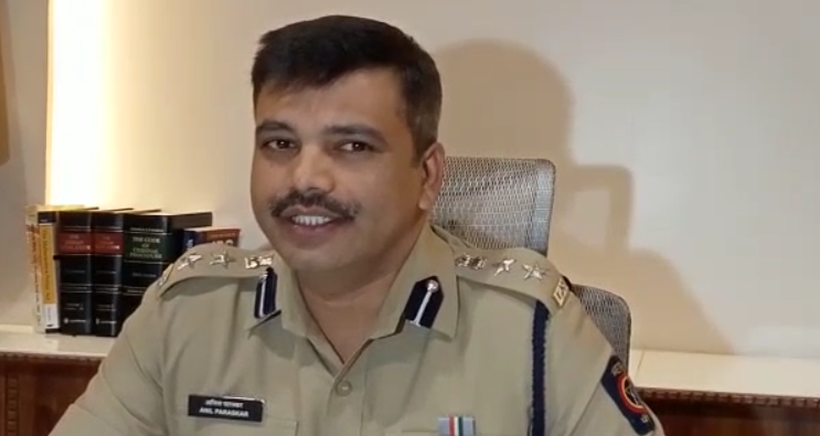 TOIMumbai's tweet photo. #PrithviShaw case | An offence was registered in Mumbai's Oshiwara PS under section of unlawful assembly, extortion &amp; other sections. Accused damaged car of the complainant &amp; then demanded Rs 50k to let go of the matter. One accused arrested, efforts under way to nab others: DCP https://t.co/KHb8y3PBtI