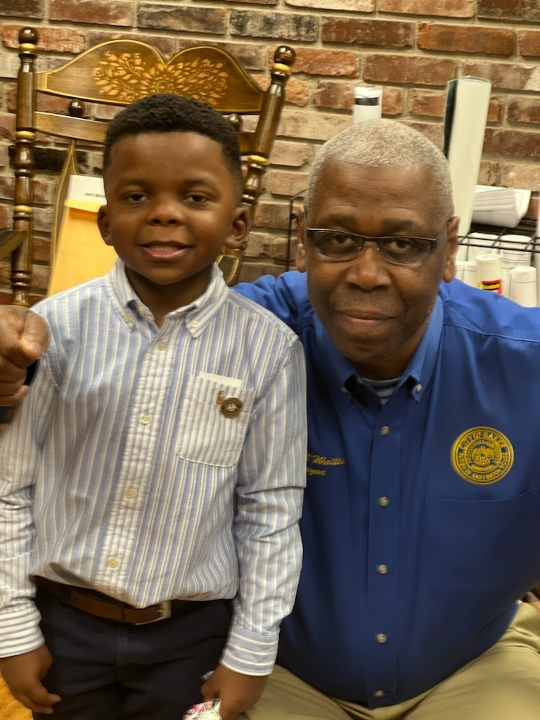 BakerCommerce's tweet image. Mayor Waites Meets with Youth Constituent

Mayor Waites had a visit on Thursday 2/9/2023 from 6-year-old Myles McCray.