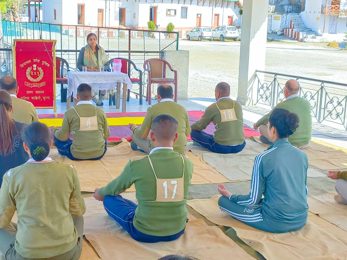 1stHPAPJunga's tweet photo. 2nd day of training session on 'Stress Management' in Ist HPAP Bn Junga organized today. https://t.co/gOu9ddxJN7