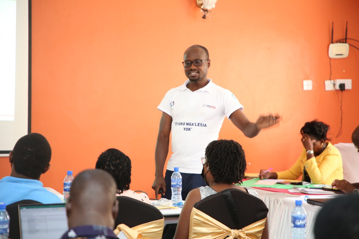 TurkanaCountyKE's tweet photo. Turkana County Health Dept, led by CCEM Dr. Anthony Apalia &amp; CCO Peter Lomorukai, hold a two-day forum with over 25 health partners organisations with the objectives; organisation introduction, highlight thematic areas, resources and areas of operation. https://t.co/FcUc9RjwMT