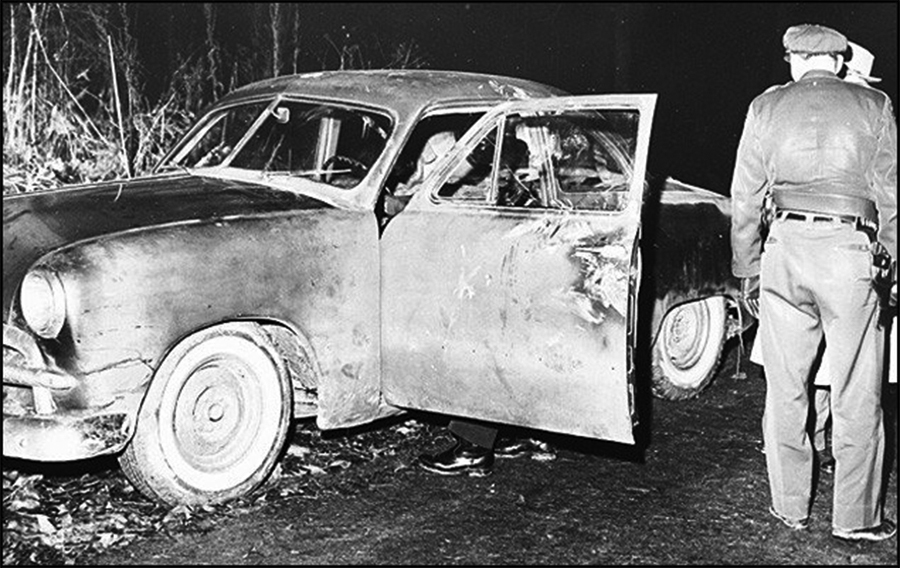 The Peyton-Allan murders are on the podcast feed today. My favorite part of this story is the evidence that Larry Peyton very nearly ended The Man with the Hook's run right there with a .32 automatic. 
podcasts.apple.com/us/podcast/off…