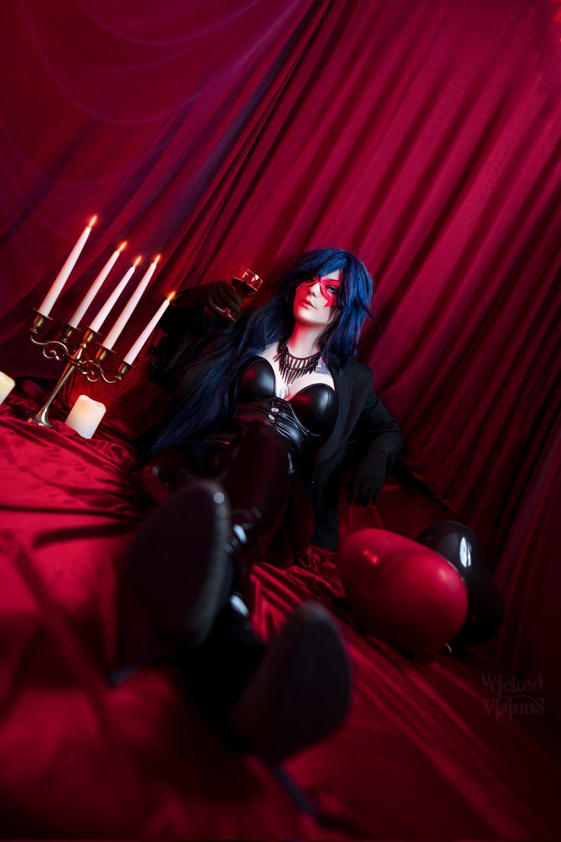 “I'll be sure to dole out some tender, loving punishment for you.” ~ Midnight
#BokuNoHeroAcademia

Photographer: wicked.cospics on ig ❤️

Visit my ko-fi!
ko-fi.com/astoracosplay