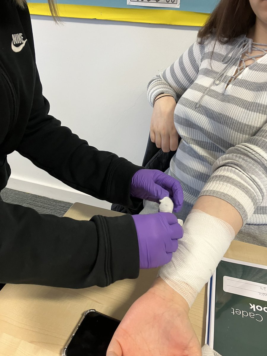 Started off the morning learning about bleeding and wounds, as an extra topic after the first aid yesterday. The other topics covered today included the importance of safeguarding and a person-centred approach to health care. #nursingcadets