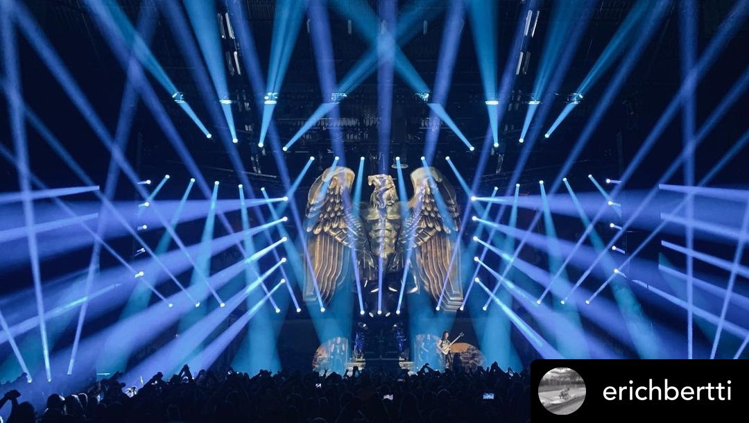 Robelighting's tweet photo. A #TourShotThursday out on the MANOWAR tour with #lightingdesigner Erich Bertti &amp; a rig filled with @Robelighting #BMFL Spot, #MegaPointe, #Spiider, #ColorStrobe, #CycBar15, &amp; #BMFL FollowSpot luminaires with #RoboSpot followspot systems all supplied by @ZLproduction. https://t.co/ayhbhcuI38