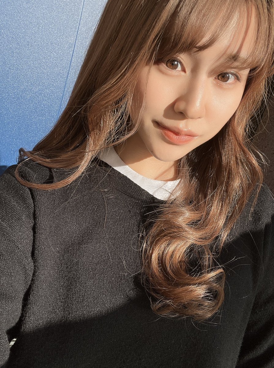 imcldkzl's tweet photo. お久しぶりのジドリンだよ
こんな顔してるけどめっちゃ眩しかったよ
そっか今日2/16なんだねえ、、6年か
まっだまだ元気に頑張らなきゃなーー!
教えてくれて有難うだよみんな🫡💚 #Chu_Chu https://t.co/i6OxlbLzp7