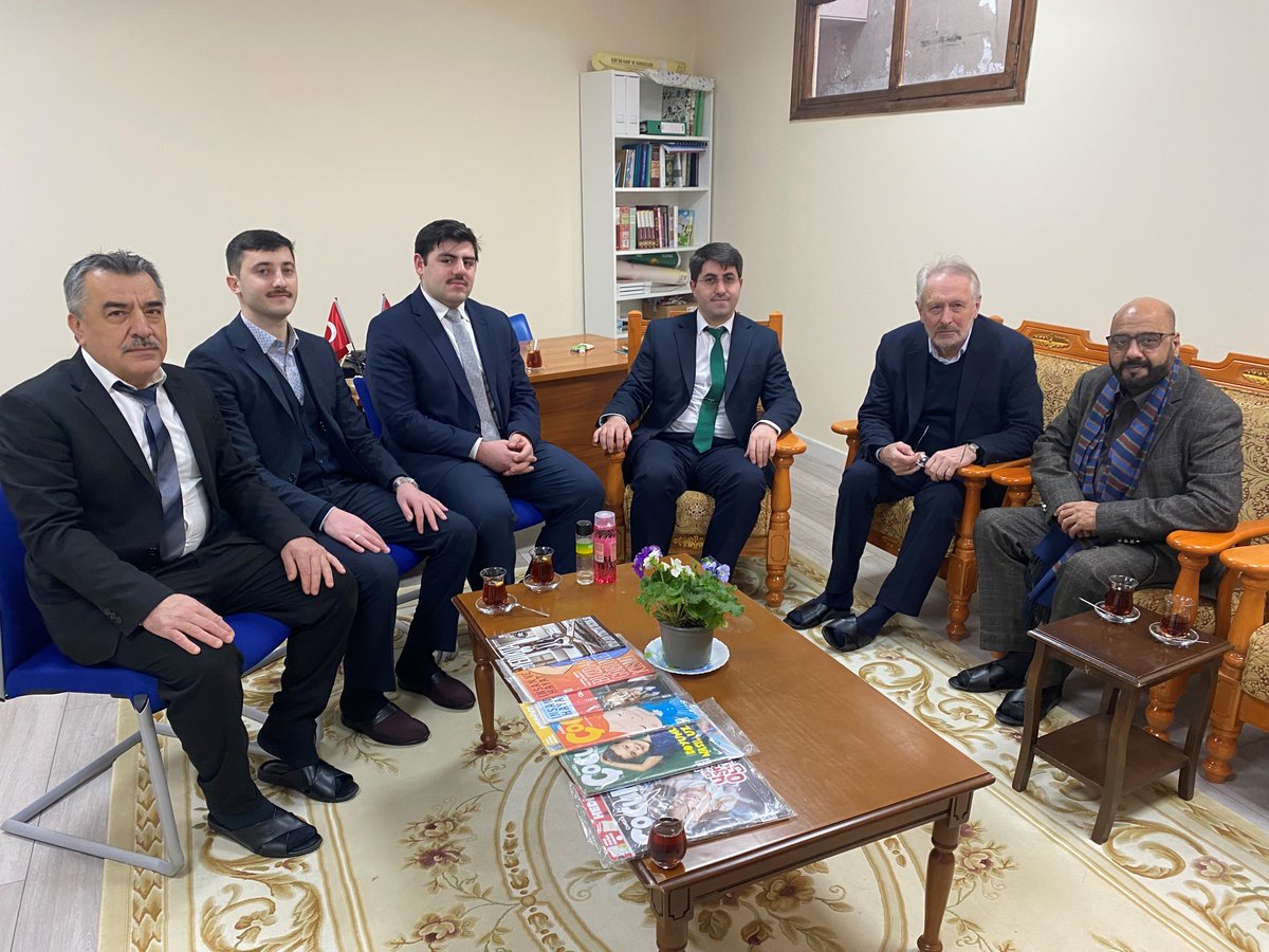 Visit yesterday with <a href="/cllr_malik/">Cllr Mustafa Malik</a> to Hamidiye Mosque and Turkish Community Centre – very impressed with their work to support people affected by the earthquake