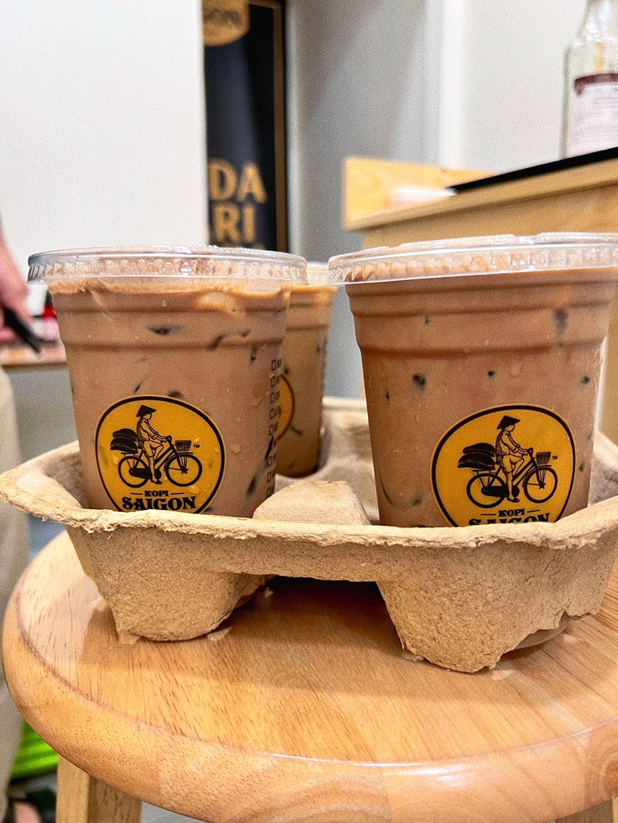 mieja_ibrahim's tweet photo. Mintak support drpd warga Cheras. If nak rasa the best kopi vietnam blh singgah di Kopi Saigon Bandar Sri Permaisuri (waze je).

Try our signature coffee; Kopi Saigon RM5 per cup or our best seller; Kopi Buttercream yg insyaAllah esok repeat lagi 🤤🤤

⏰ Open daily : 10am - 9pm https://t.co/CzjA10rTiQ