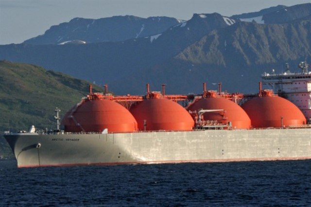 lngworldwide's tweet photo. Competition for LNG to intensify over next two years says LNG Outlook for 2023 by Shell

https://t.co/xEcVfb4yj6

#lng #lngworldwide #shelllng #shelllngoutlook #europelng #lngdemand #lngsupply #europelngdemand #asialng #lngasia #asialngdemand https://t.co/fx7HFMHKMU