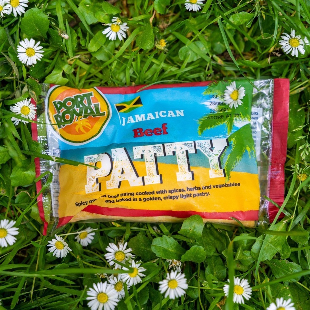 Port Royal patties for Everybody!!!⁠
⁠
Wether you come from North South East or West, Port Royal Patties a di Best!!⁠
⁠
The classic Jamaican patty! We use high grade British beef combined with aromatic herbs including fresh thyme and scotch bonnet pepper, to deliver a tr…