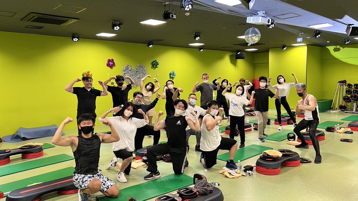 iwamu_waco's tweet image. #ナイスナイスワーケーション は、ワーケーションの色んな課題が解決されている！

①観光ばっかりで仕事できない
→日中は予定なしのプログラムで、仕事時間をしっかり確保できた！

②外食で食生活乱れる＆PC作業で運動不足
→野菜中心の美味しいご飯とジムでの運動で健康意識爆上がり

あとひとつ、