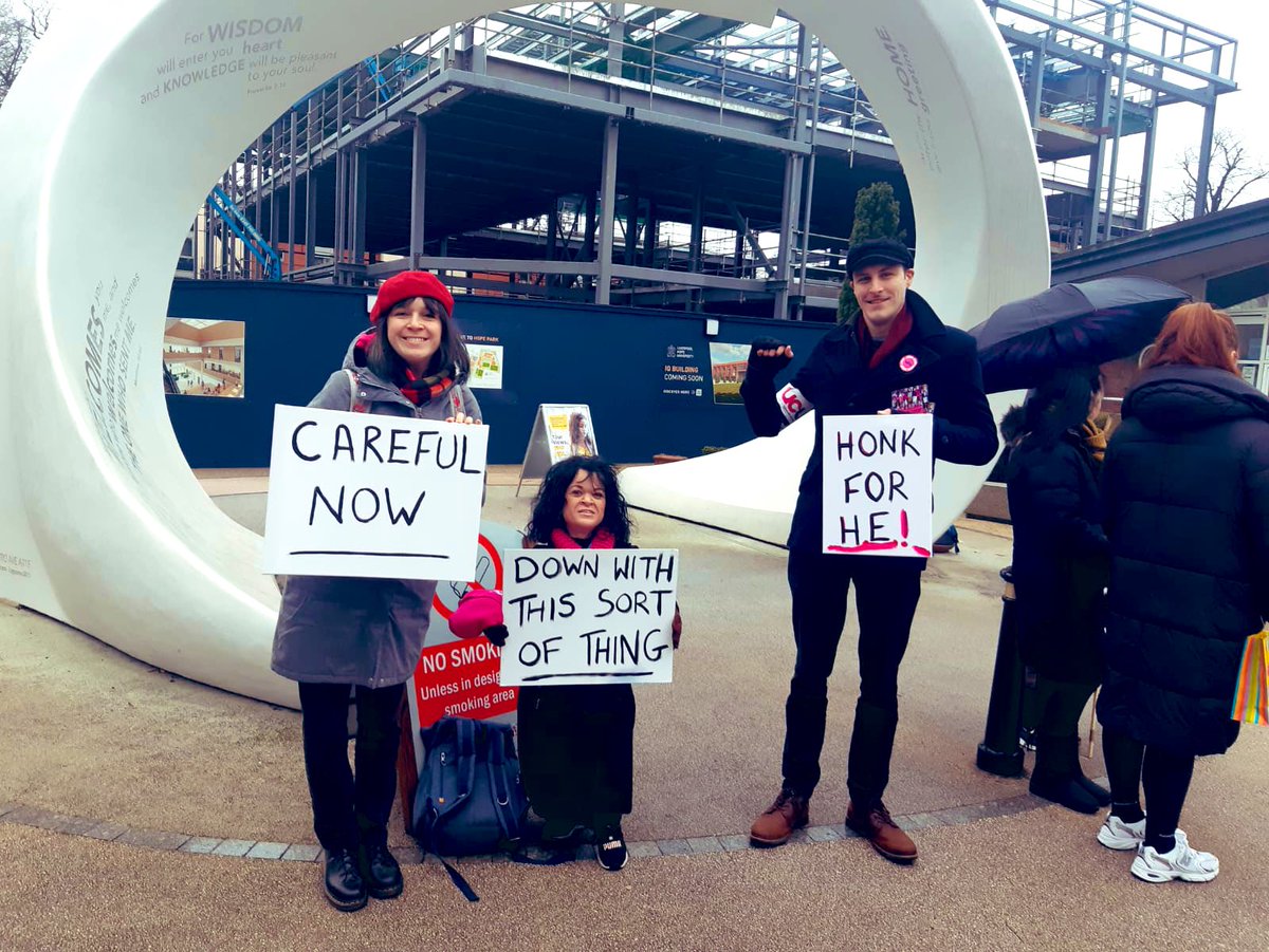 zenscara's tweet photo. #UnionStrong and determined pickets at both @BeOurHope campuses in Liverpool today!

#ucuRISING #UCUstrike #UCUstrikes @nw_ucu @ucu #Liverpool https://t.co/dSzC2m8oEW