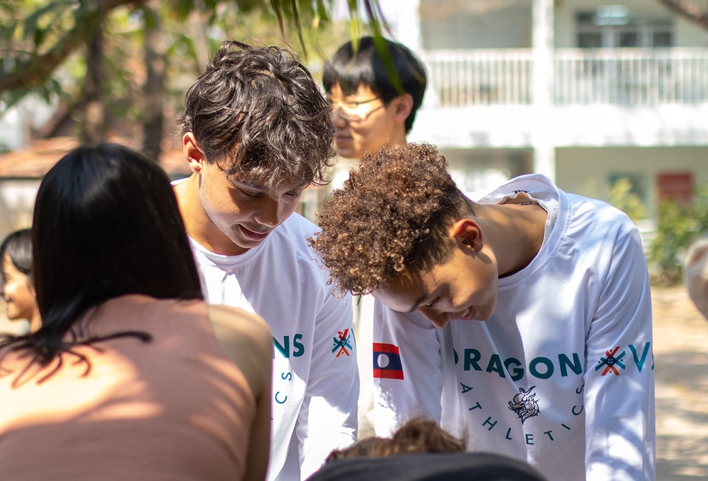 vislaos's tweet photo. Our Student Service & Spirit Council extending the love to all of our VIS community and beyond! π₯° We are grateful for the efforts that our council has made to continue to build a strong sense of community. #StudentCouncil #VISCares https://t.co/L3SBNBKHeB