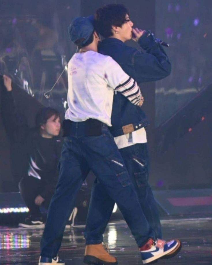 jikook size difference a thread;