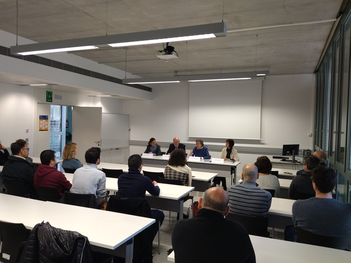 EEBE_UPC's tweet photo. Felicitem a la professora i investigadora Maria Lluïsa Maspoch, del grup de recerca #ePLASCOM, com a nova directora del departament de Ciència i Enginyeria de Materials de @la_UPC, prenent el relleu a Maria Pau Ginebra, a qui s'agraeix la tasca realitzada. https://t.co/vE6iefmg8J