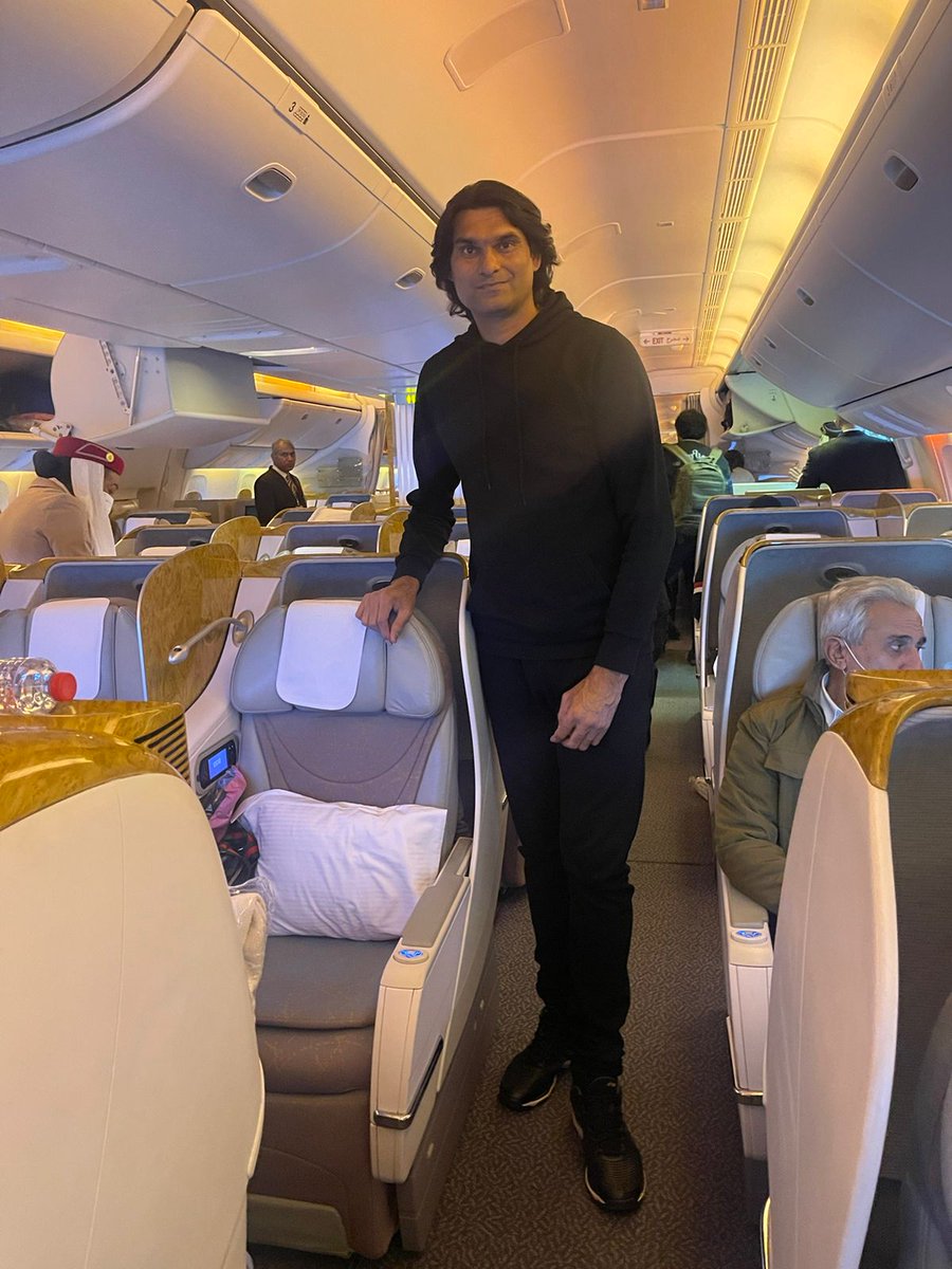 @M_IrfanOfficial @SayaCorps Off to 🇧🇩 for BPL games for Sylhet Strikers. 
@SayaCorps #RiseAndRise