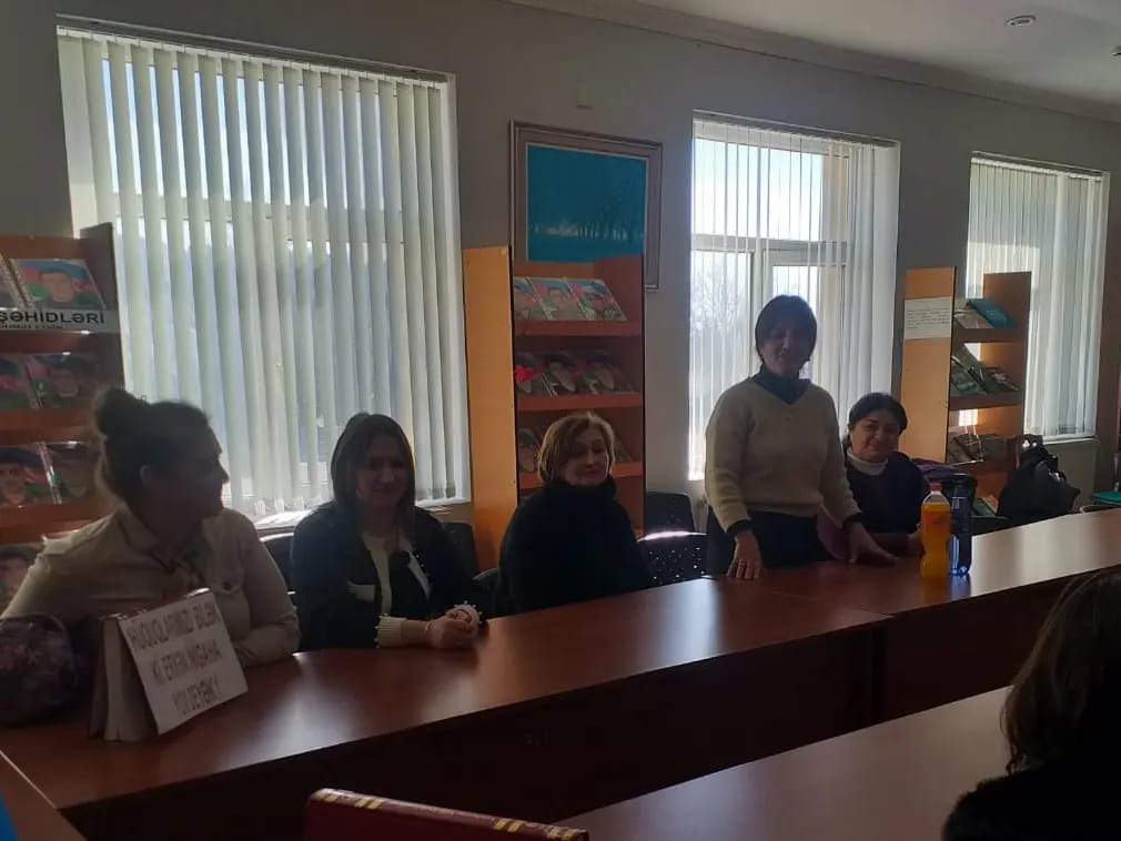 RmiSheki's tweet photo. Balakən şəhərində "Qadınlara qarşı zorakılığa yox-deyək" adlı tədbir keçirildi.
 Fevralın 15-də Balakən şəhər  2 saylı Diyarşünaslıq klubunda "Qadınlara qarşı zorakılığa yox- deyək" başlığı altında dəyirmi masa keçirilib.

#Balakənrayon
#qadınlaraqarşızorakılığason https://t.co/fQYqNSJw0a