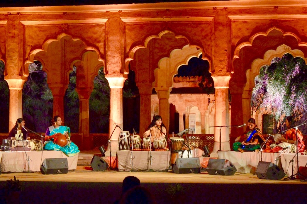 1anuradhapal's tweet photo. Photographs from last week's concert tour of #Rajasthan.
#music #livemusic #ClassicalMusic #FolkMusic #AnuradhaPal #rajasthandiaries #rajasthantourism #mharorajasthan #streeshakti #percussion #rhythm #tabla #rhythmislife #tourdiaries #concerttour https://t.co/7n3f63DPsH
