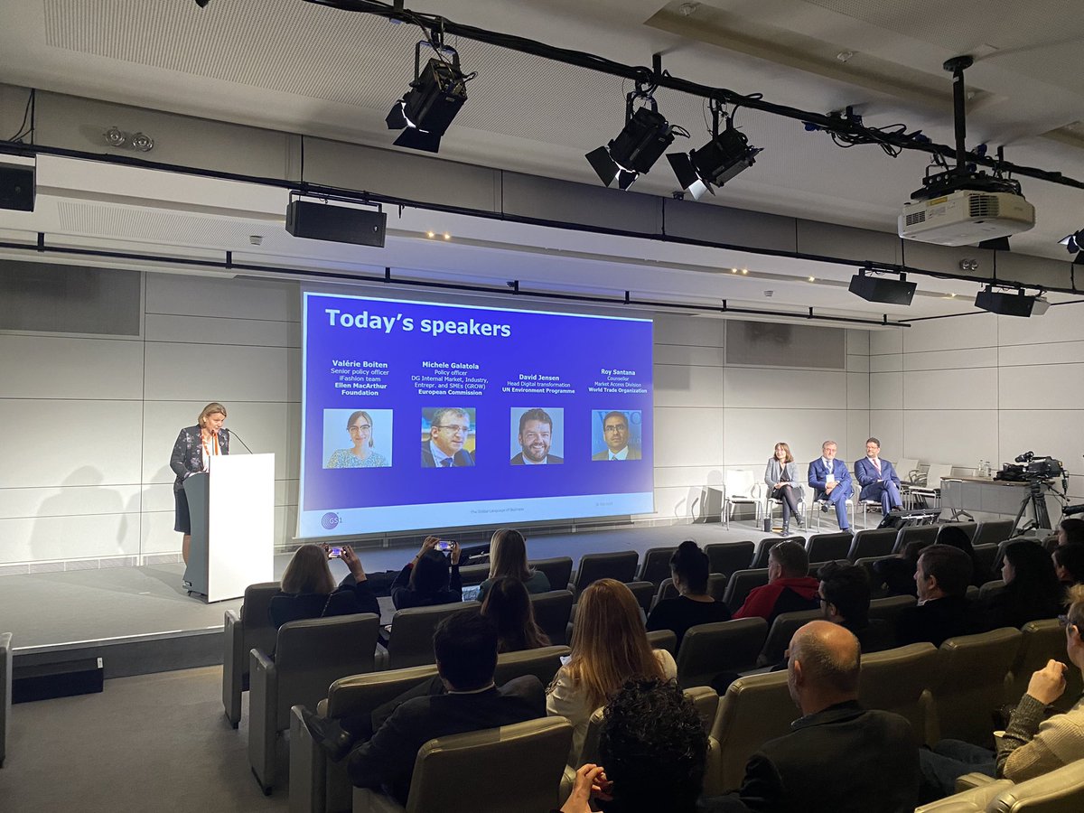 On stage at #GS1GlobalForum2023 we have today representatives of the Ellen MacArthur Foundation, the European Commission, the UN Environment Programme and the World Trade Organization analysing how the digital product passport enables #circularity and global trade. 🌍#DPP