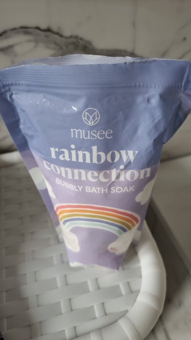 Wie startet man den Morgen am besten? Genau mit einem rainbow bath 🌈💋💦 https://t.co/wre7FrK4cX<a href="/tag/mylove"class="tags"><span>#mylove</span></a><a href="/tag/sea"class="tags"><span>#sea</span></a><a href="/tag/travel"class="tags"><span>#travel</span></a><a href="/tag/beach"class="tags"><span>#beach</span></a><a href="/tag/pride"class="tags"><span>#pride</span></a><a href="/tag/weekend"class="tags"><span>#weekend</span></a><a href="/tag/husband"class="tags"><span>#husband</span></a>
