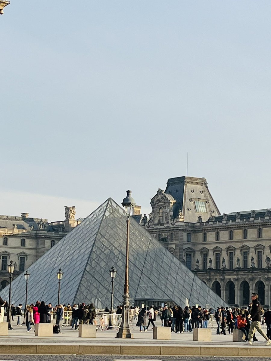ピカリ✨フランス🇫🇷着 tweet media