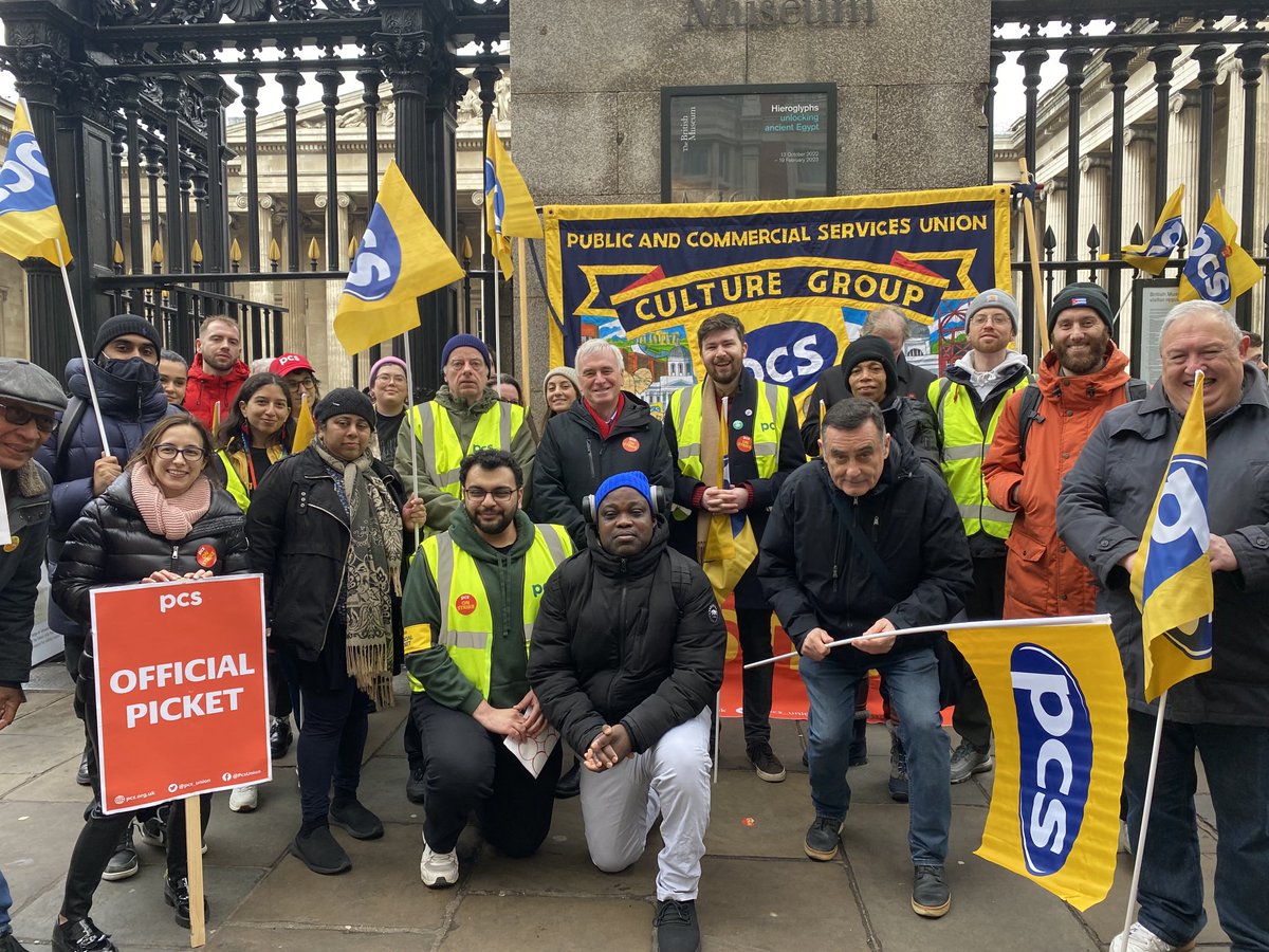 John McDonnell MP on Twitter "On Picket line with ⁦PCSCultureGroup