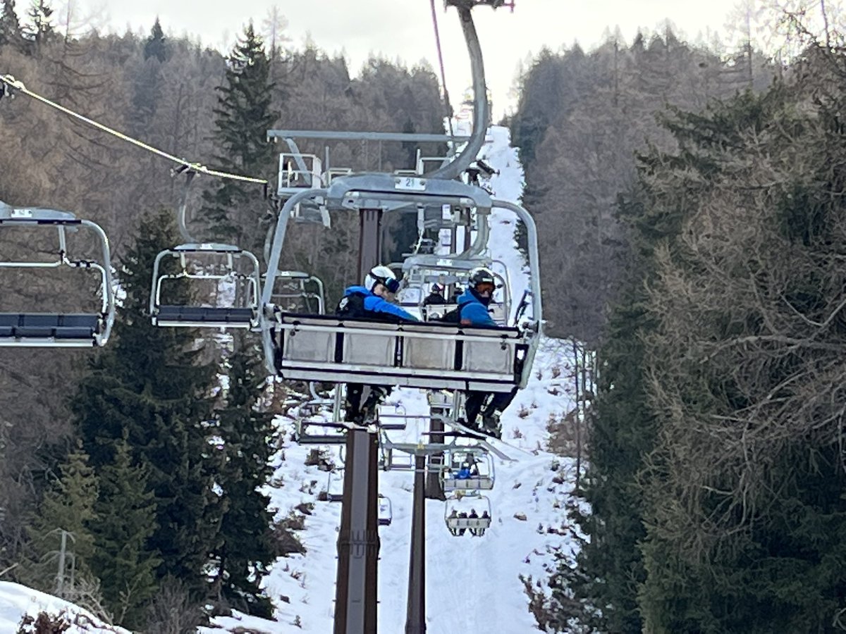 Highest point of the mountain <a href="/ESJSKI23/">ESJ Ski Trip</a>