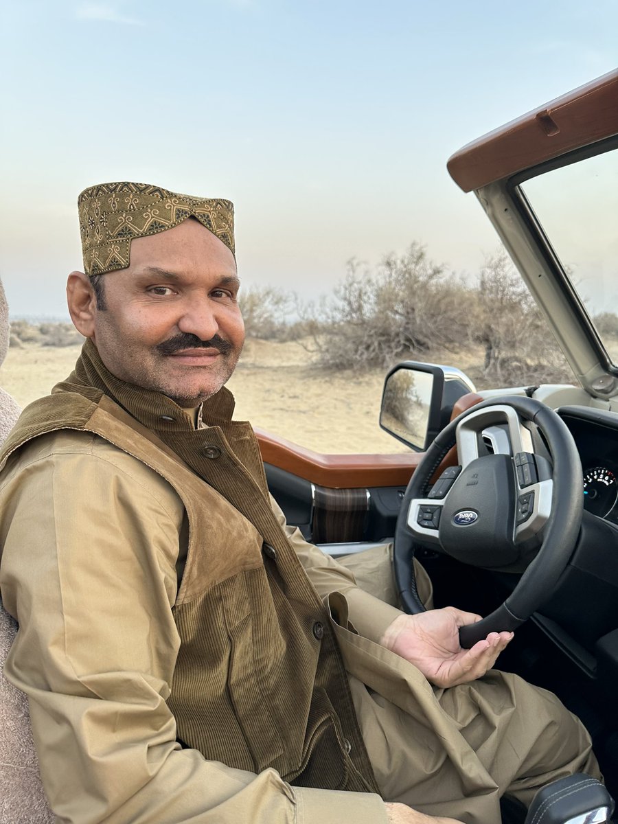 NadirALeghari's tweet photo. Sardar Ali Gohar Khan was a fantastic host. https://t.co/6oLdHDoVOo