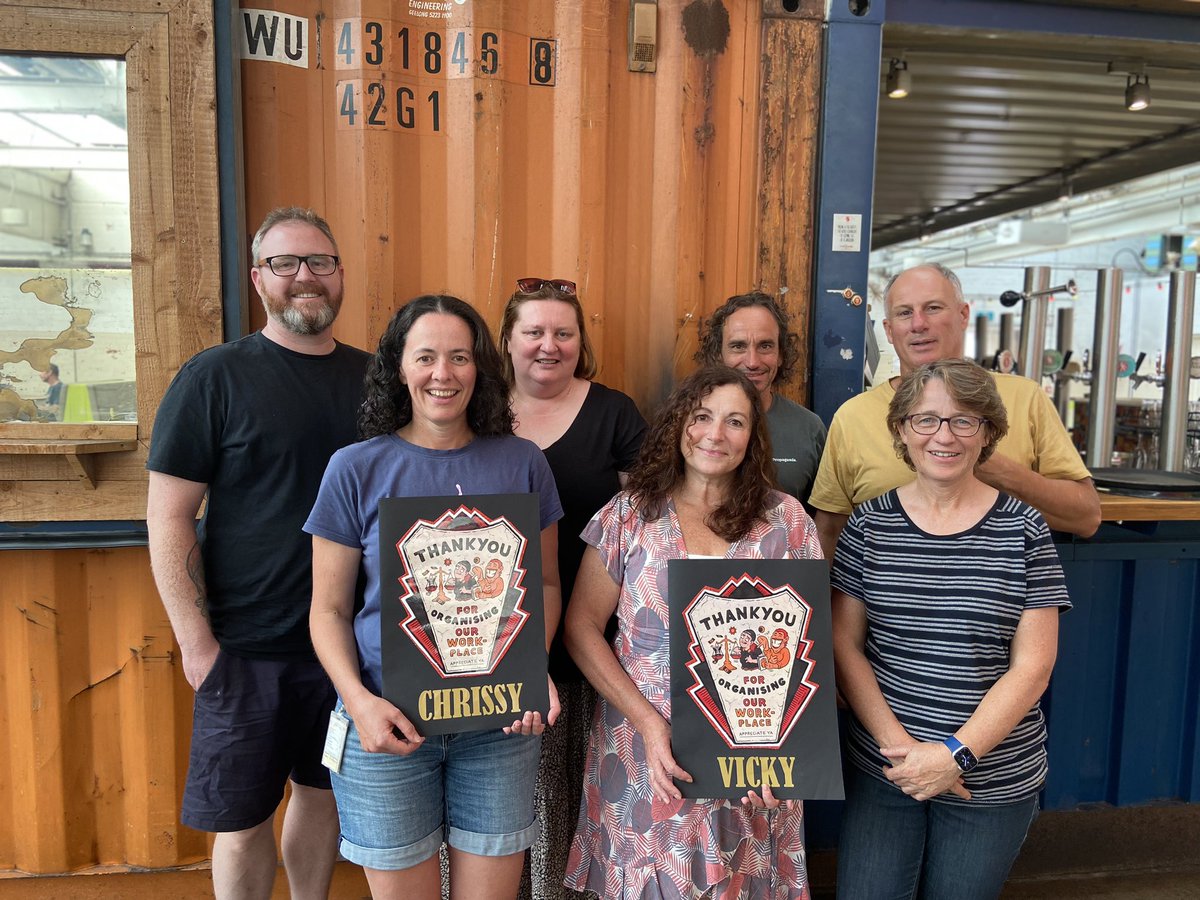 ash_suth_'s tweet photo. Hey @wallmansam a group of CSIRO delegates nominated their fellow delegates Vicky and Chrissy for the Geelong Trades Hall Women Unionist of the Year award today and gave them some of your cards filled with thank you msgs from members! https://t.co/3Up92iygTw