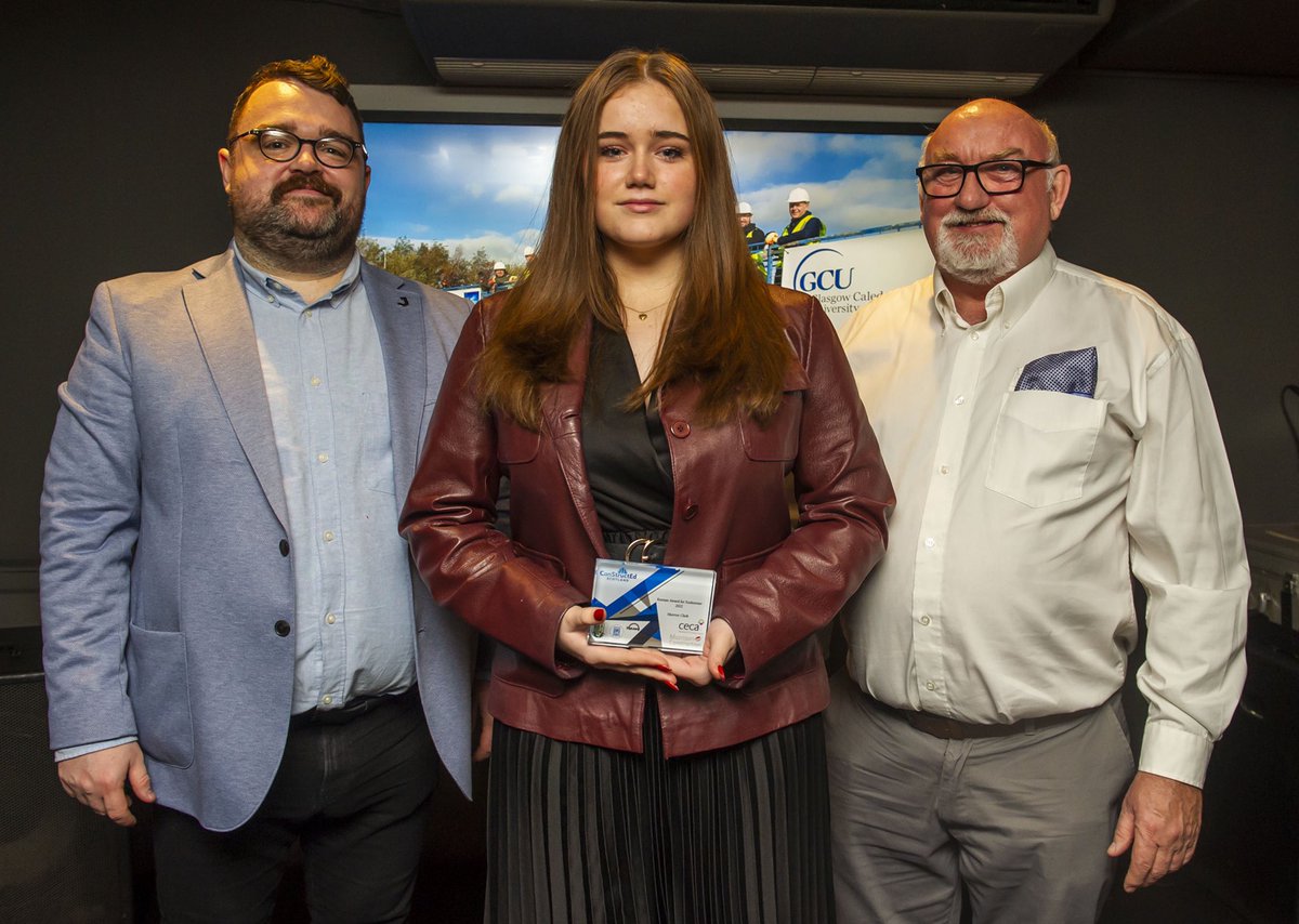 _LHSSTEM's tweet photo. They are pictured receiving their Keenan Award for Endeavour from Lloyd Walker and David Sibbald, Directors at ExpLearn. Isla &amp; Murron were Project Directors leading their team to build a wind turbine and power house… https://t.co/8ezyuIxEoG